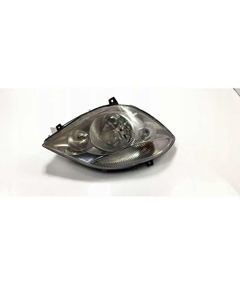 Б/В Фара права передня 084401160r mercedes sprinter w906 оригінал